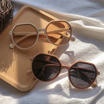 Модни нови слънчеви очила в кръгла рамка, малка дограма, ретро очила Ins, Млечно-бели слънчеви очила за жени